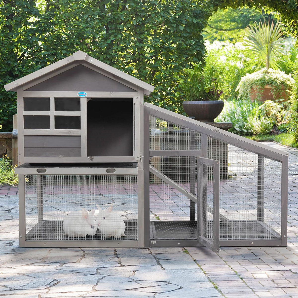 Indoor Outdoor Rabbit Hutch with Removable Tray U42235