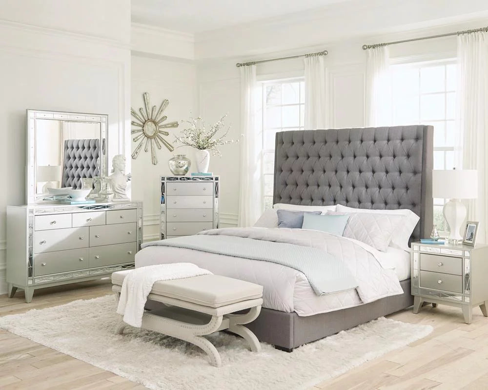 5-piece Eastern King Bedroom Set Grey U621