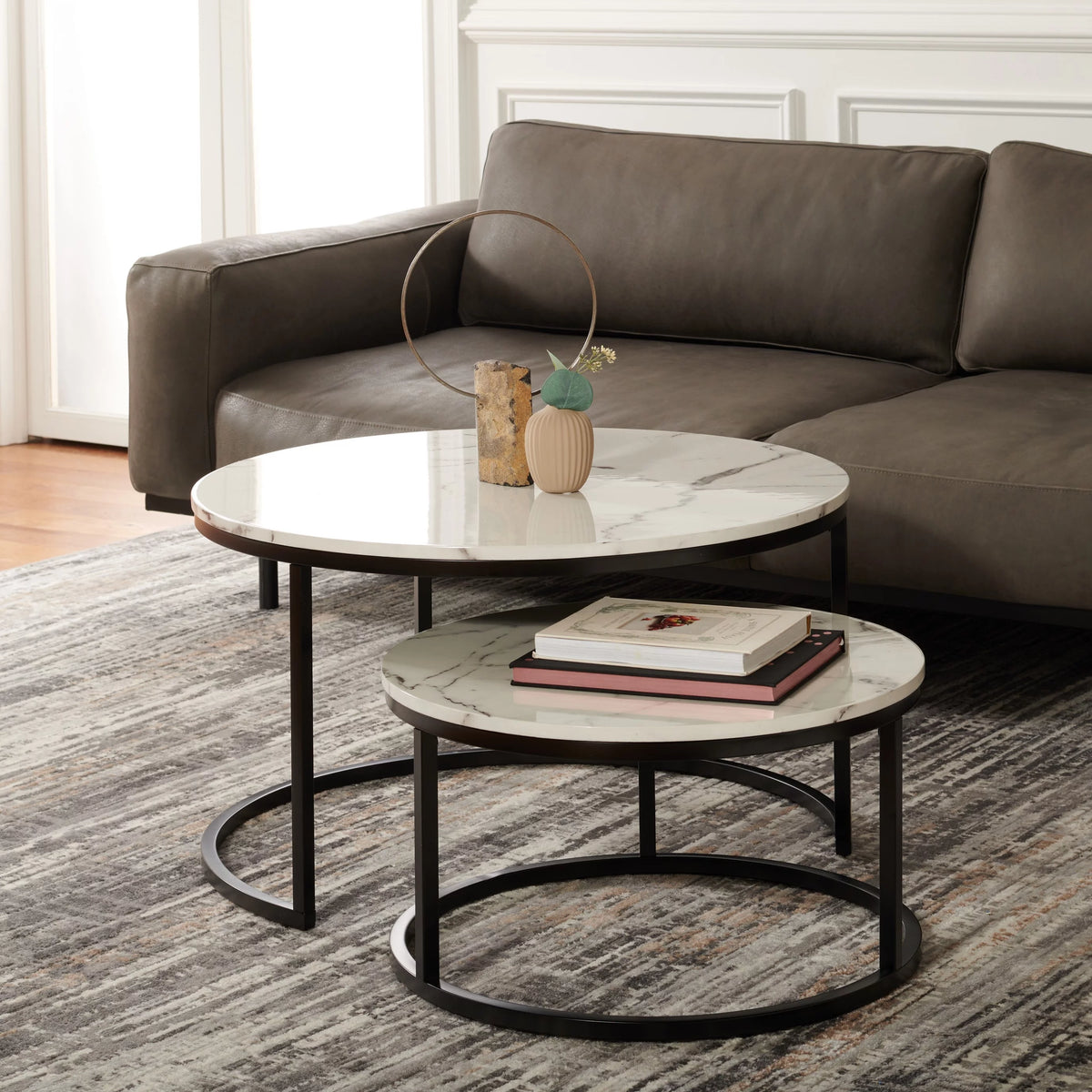 Round Nesting Coffee Table M7736