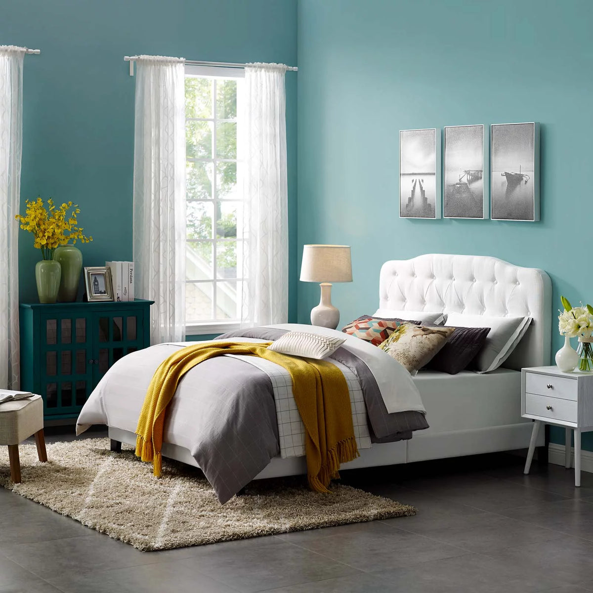 Full Upholstered Fabric Bed in White N10639